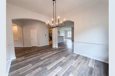 5704 Shady Hollow Court, Rosharon, TX 77583 - Photo 9