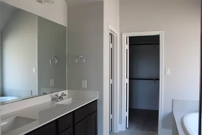 1335 Paradise Creek Lane, Rosenberg, TX 77471 - Photo 17