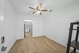 701 28th St, Galveston, TX 77550 - Photo 1