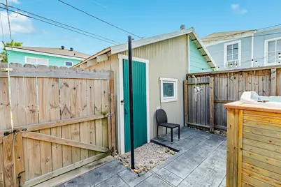 1305 Church Street, Galveston, TX 77550 - Photo 33
