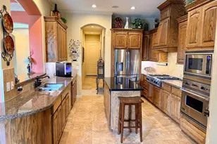 716 Pegasus Ln, League City, TX 77573 - Photo 11