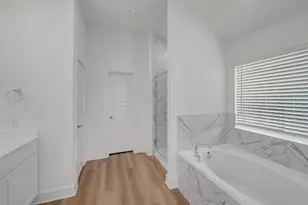 3605 Moraine Lk Dr, Santa Fe, TX 77510 - Photo 11