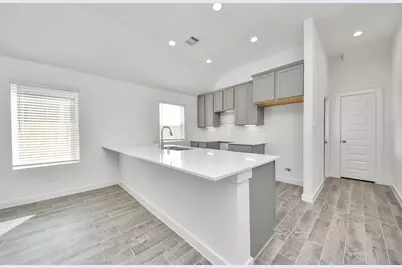5839 Madison Trail Drive, Richmond, TX 77469 - Photo 13
