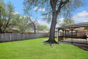 14154 Whispering Palms Dr, Houston, TX 77066 - Photo 23