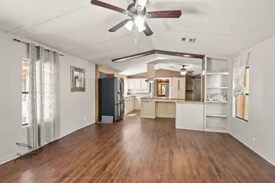 17317 E Greenleaf Lane, Conroe, TX 77306 - Photo 3