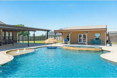 808 Quarter Horse Trail, Angleton, TX 77515 - Photo 35