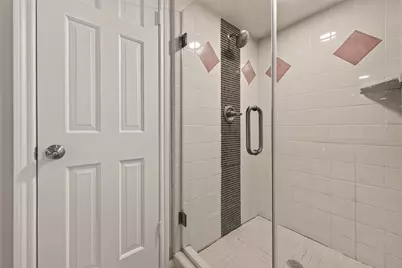 18234 Oakhampton Drive, Houston, TX 77084 - Photo 17