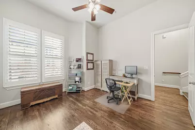 1810 Upland Lakes, Houston, TX 77043 - Photo 27