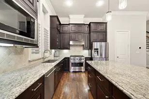 1810 Upland Lakes, Houston, TX 77043 - Photo 11