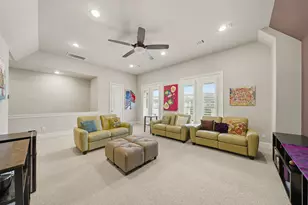 1810 Upland Lakes, Houston, TX 77043 - Photo 31