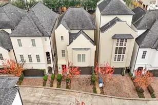 1810 Upland Lakes, Houston, TX 77043 - Photo 37