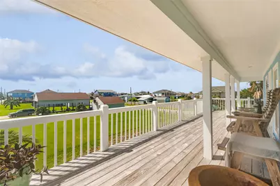 966 Mr G, Crystal Beach, TX 77560 - Photo 25