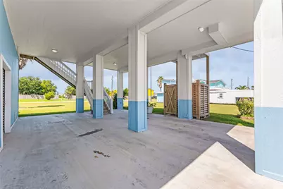 966 Mr G, Crystal Beach, TX 77560 - Photo 23