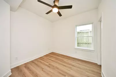 932 South Lane Unit B Lane, South Houston, TX 77088 - Photo 9