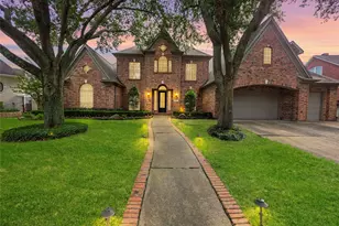 3815 Loch Glen Ct, Houston, TX 77059 - Photo 1