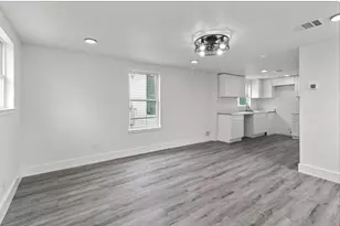 3312 Sealy St, Galveston, TX 77550 - Photo 13