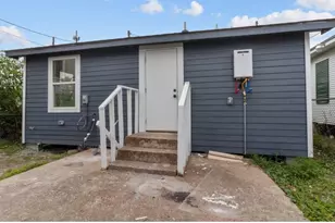 3312 Sealy St, Galveston, TX 77550 - Photo 11