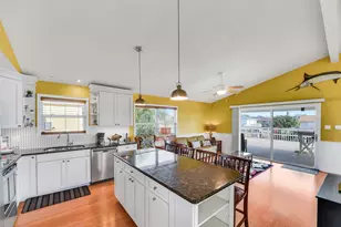 23007 Lunes St, Galveston, TX 77554 - Photo 15