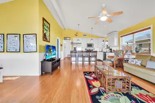 23007 Lunes St, Galveston, TX 77554 - Photo 7