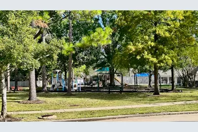 1207 Mabry Mill Road, Houston, TX 77062 - Photo 33