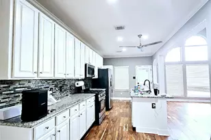 3629 Pine Valley Dr, Pearland, TX 77581 - Photo 11