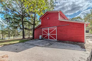 15569 Crown Oaks Dr, Montgomery, TX 77316 - Photo 37