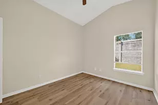 15747 Ridgegate Rd, Houston, TX 77053 - Photo 9