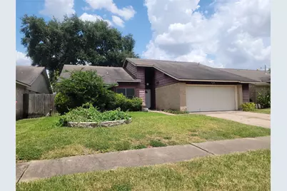12058 Plumbrook Drive, Houston, TX 77099 - Photo 3