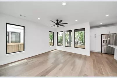 405 Forest Reserve Place, Houston, TX 77079 - Photo 17