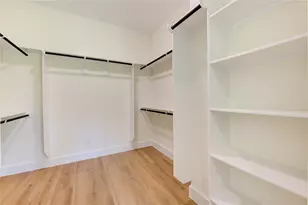 6133 Pacific Frst Dr, Houston, TX 77091 - Photo 19