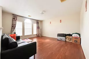 8907 Emerald Heights Ln, Houston, TX 77083 - Photo 11