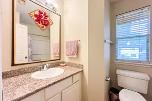 8907 Emerald Heights Ln, Houston, TX 77083 - Photo 23