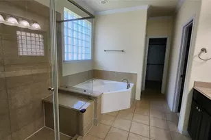 2318 Nashmor Dr, Sugar Land, TX 77479 - Photo 19