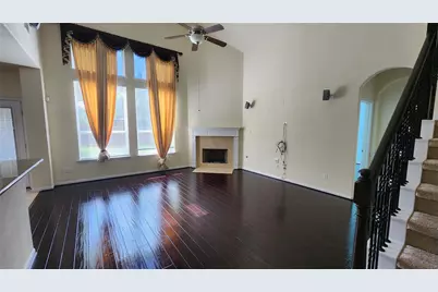 2318 Nashmor Drive, Sugar Land, TX 77479 - Photo 5