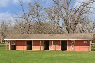 1203 Half Moon Dr, Wharton, TX 77488 - Photo 35