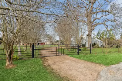 1203 Half Moon Drive, Wharton, TX 77488 - Photo 39