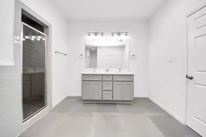 127 Amundsen Street, Houston, TX 77009 - Photo 27