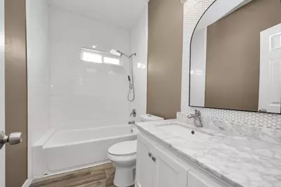 127 Amundsen Street, Houston, TX 77009 - Photo 13