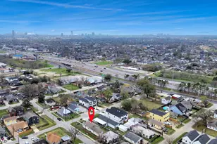 127 Amundsen St, Houston, TX 77009 - Photo 33