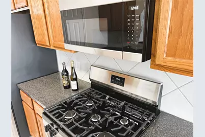 63 San Simeon Drive, Manvel, TX 77578 - Photo 9