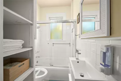 1112 17th Street, Galveston, TX 77550 - Photo 25