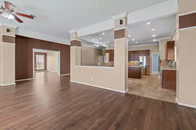 28027 Trade Wind Court, Rosharon, TX 77583 - Photo 3
