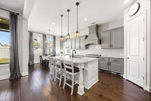 2711 Cherry Tree Ln, Manvel, TX 77578 - Photo 9