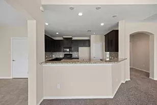 1818 Luminous Waters Ln, Rosharon, TX 77583 - Photo 15