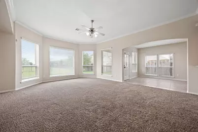 1818 Luminous Waters Lane, Rosharon, TX 77583 - Photo 9