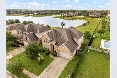 1818 Luminous Waters Lane, Rosharon, TX 77583 - Photo 45