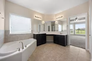 1818 Luminous Waters Ln, Rosharon, TX 77583 - Photo 23