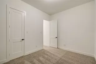 15034 Mission Ave, Mont Belvieu, TX 77523 - Photo 23