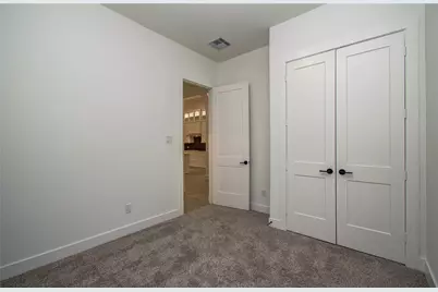 15034 Mission Avenue, Mont Belvieu, TX 77523 - Photo 5