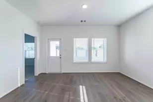 13405 Dalvay Beach Dr, Texas City, TX 77568 - Photo 7